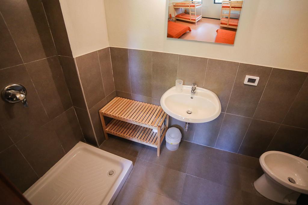 Oasi Hostel Мероне Номер фото